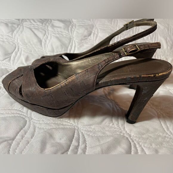 Stuart Weitzman Brown Leather Heels Size 5.5 M - Picture 1 of 10